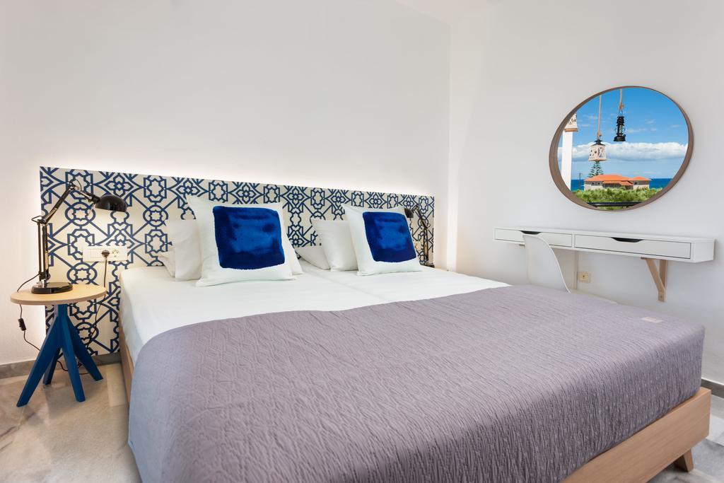 Galatea Apartment Kypseli Bagian luar foto