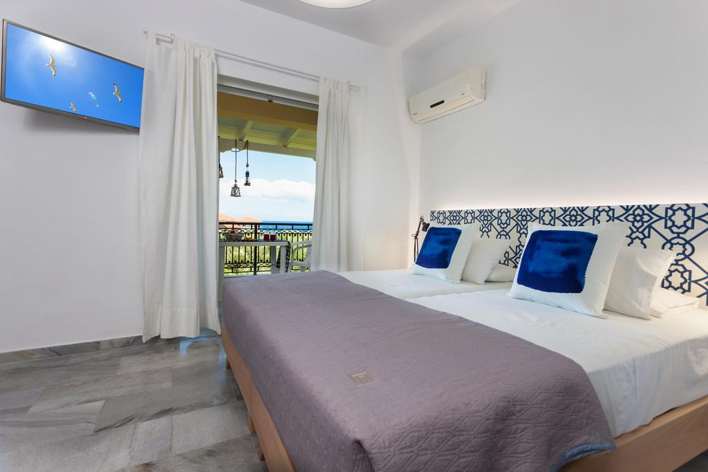 Galatea Apartment Kypseli Bagian luar foto