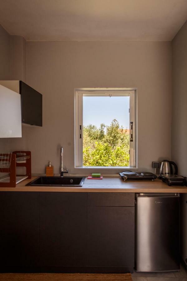 Galatea Apartment Kypseli Bagian luar foto